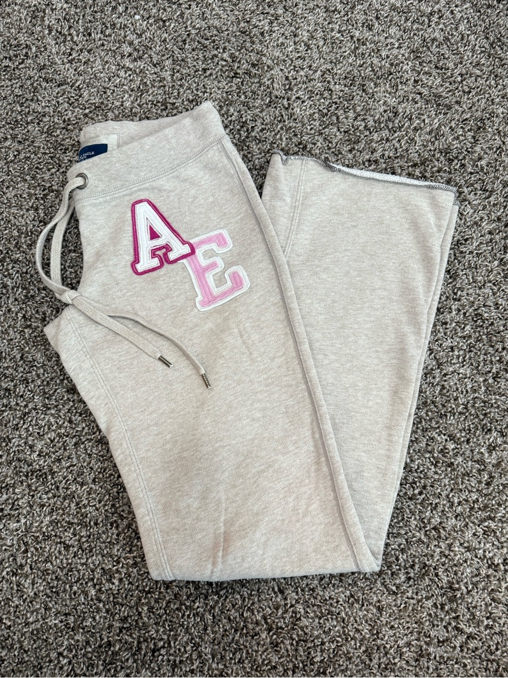 AMERICAN EAGLE TAN SWEATS. VINTAGE Y2K. SIZE XS